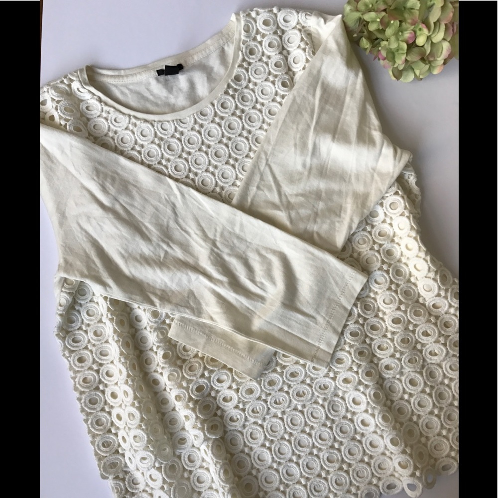 J.CREW CIRCLE LACE TOP